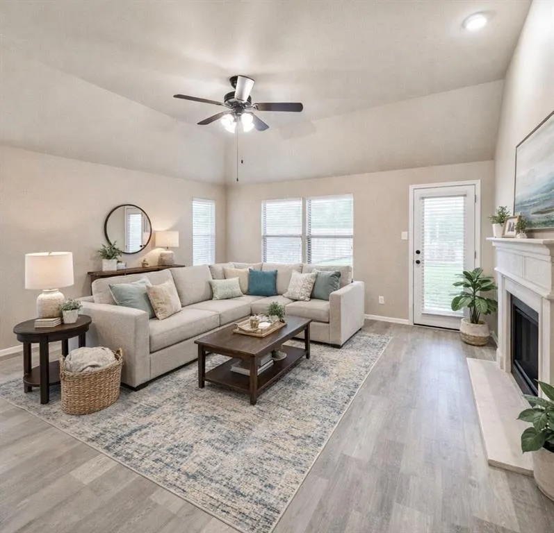 5204 Bear Valley Drive