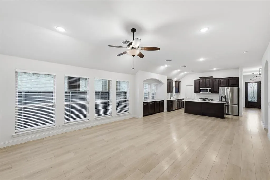 7428 Wispy Willow Lane