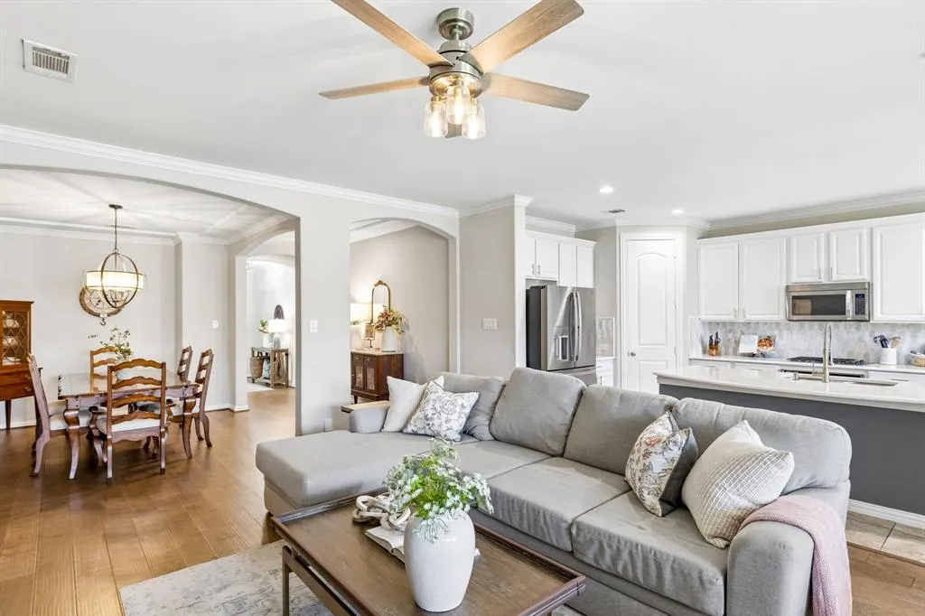 421 Komron Court