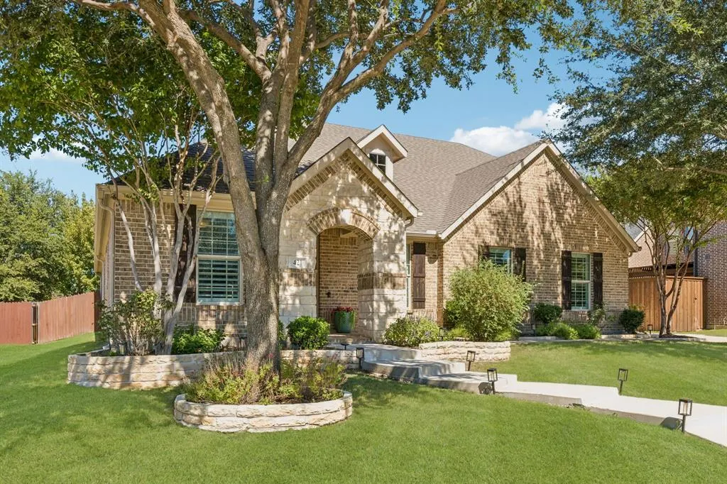 421 Komron Court
