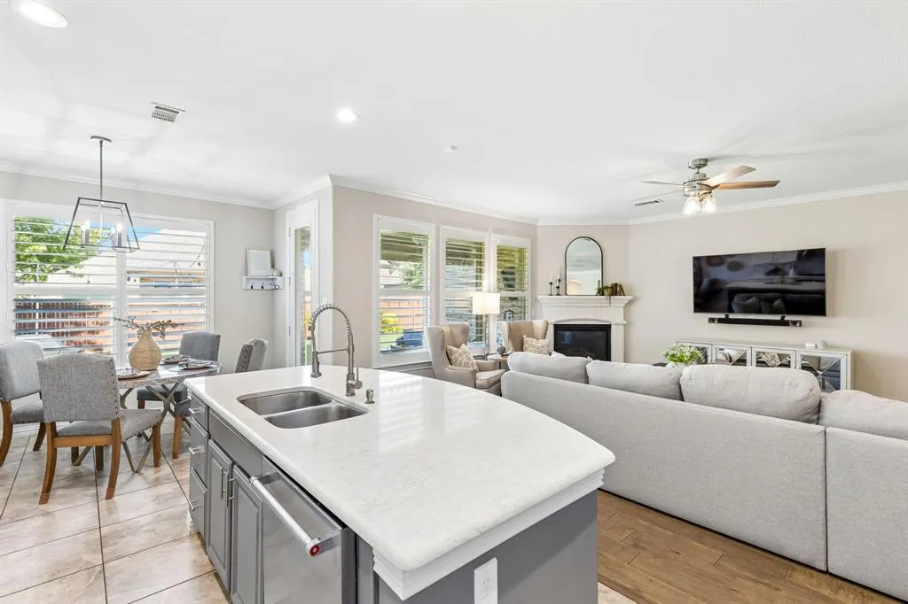421 Komron Court