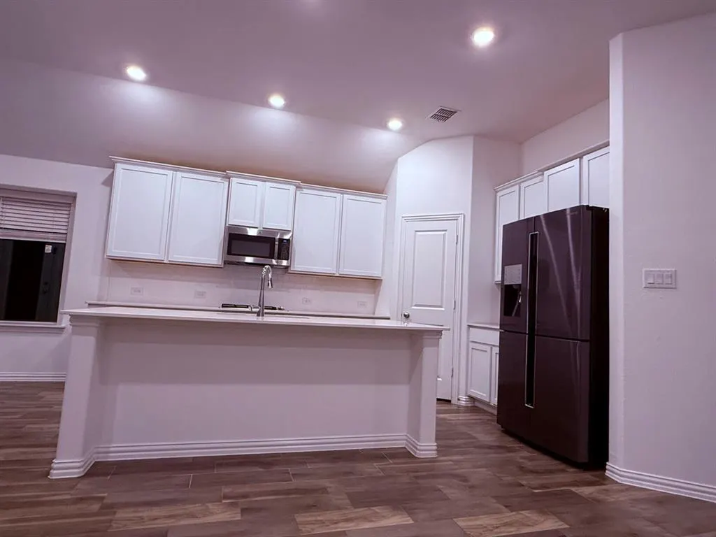 7300 BLACK CHERRY Lane