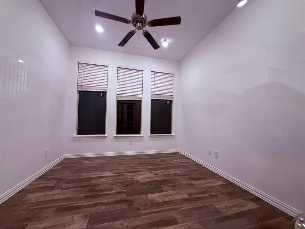7300 BLACK CHERRY Lane