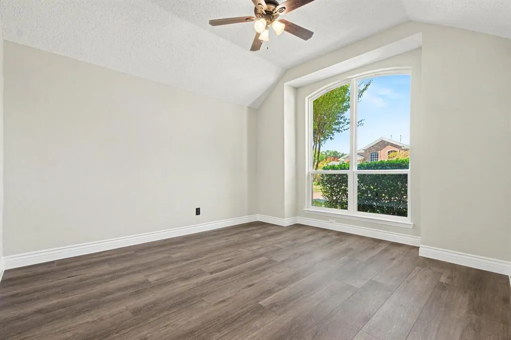 607 Grimsworth Court