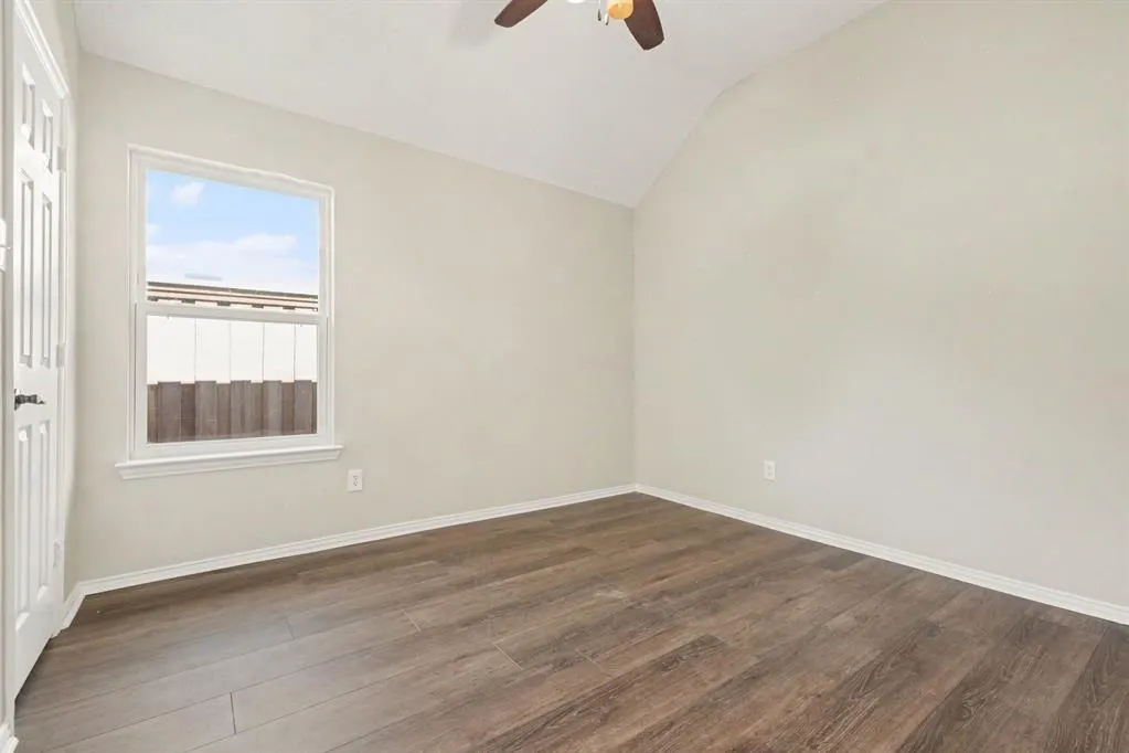 607 Grimsworth Court