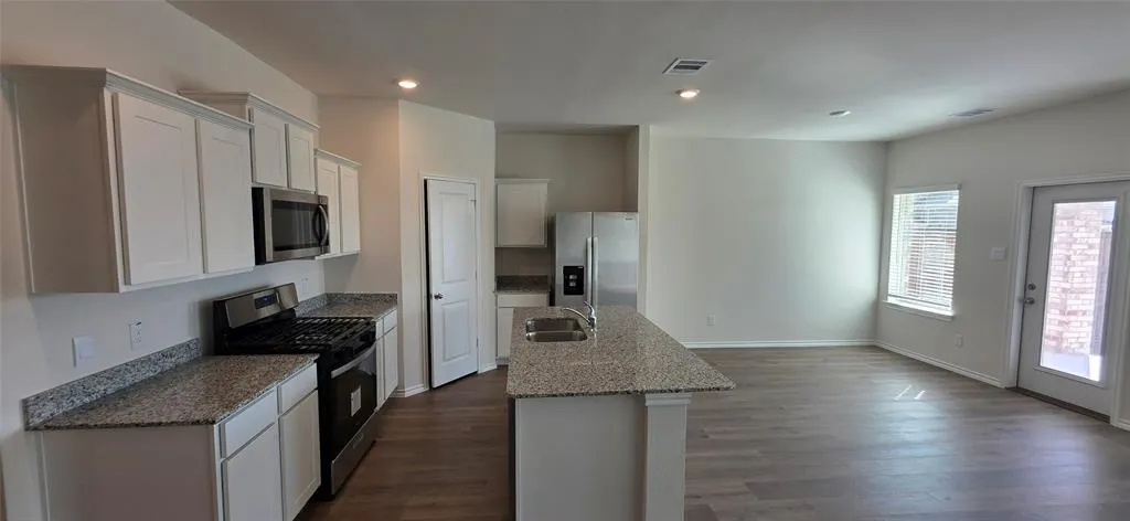 3904 Malachite Drive