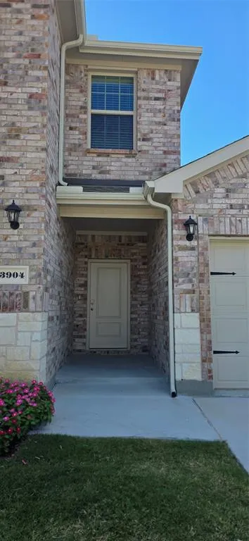 3904 Malachite Drive