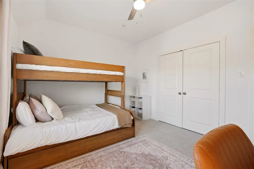 2725 Starburst Drive