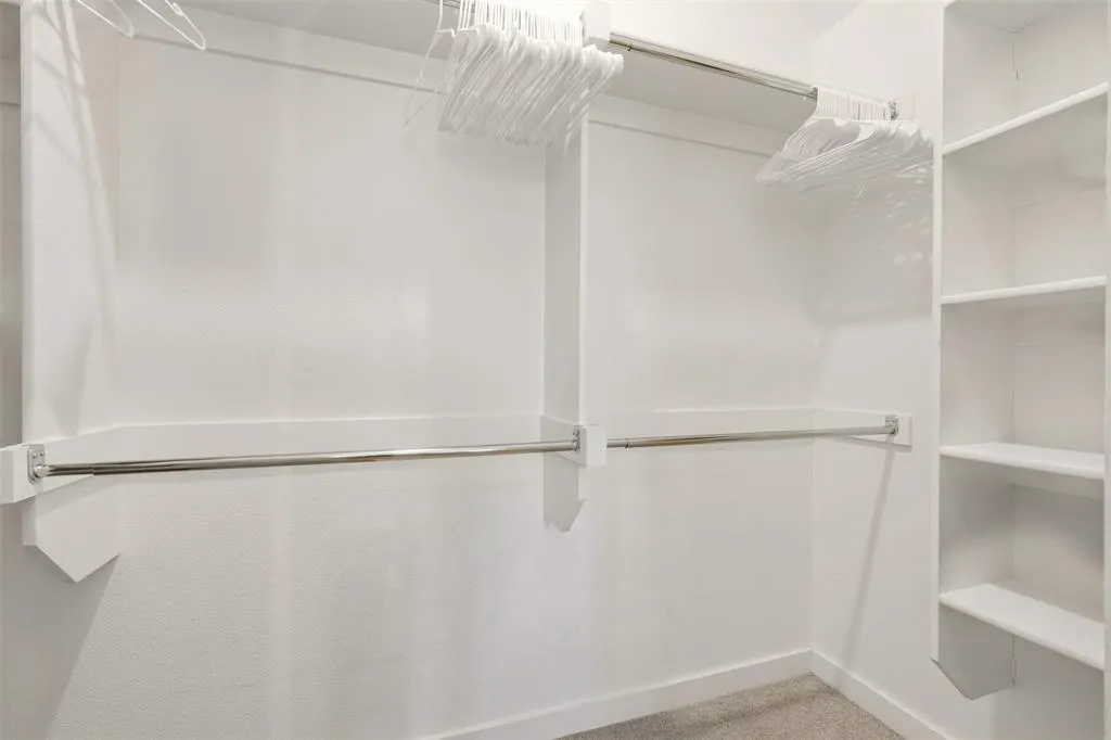2725 Starburst Drive