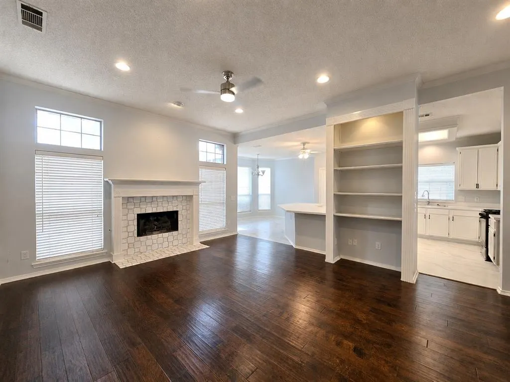10512 Napa Valley Drive