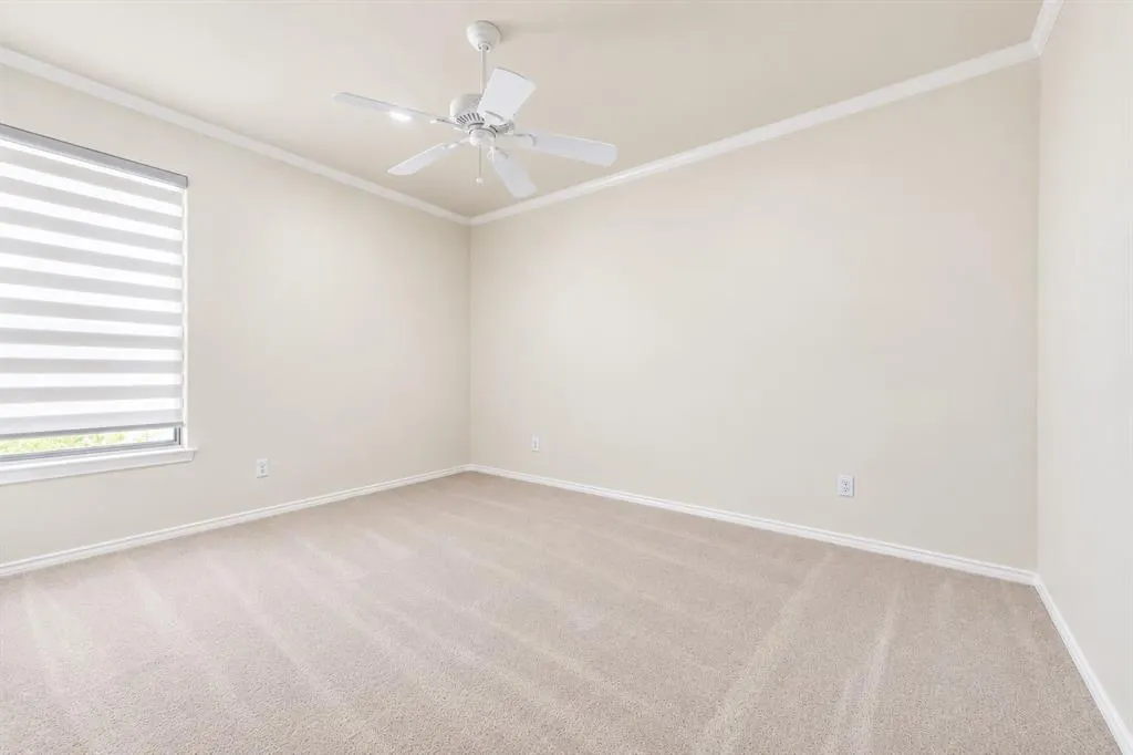 4612 Saxon Drive