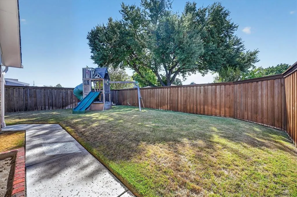 4448 Cleveland Drive