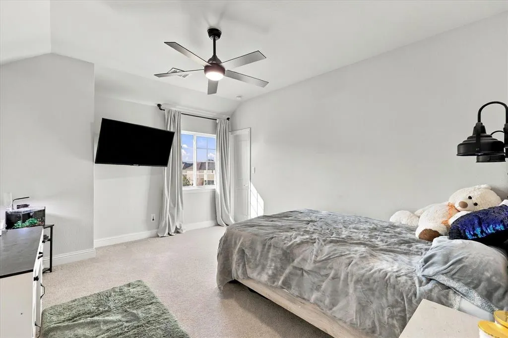 3567 Honeycutt Drive