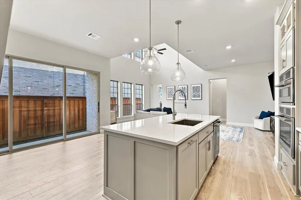 3567 Honeycutt Drive