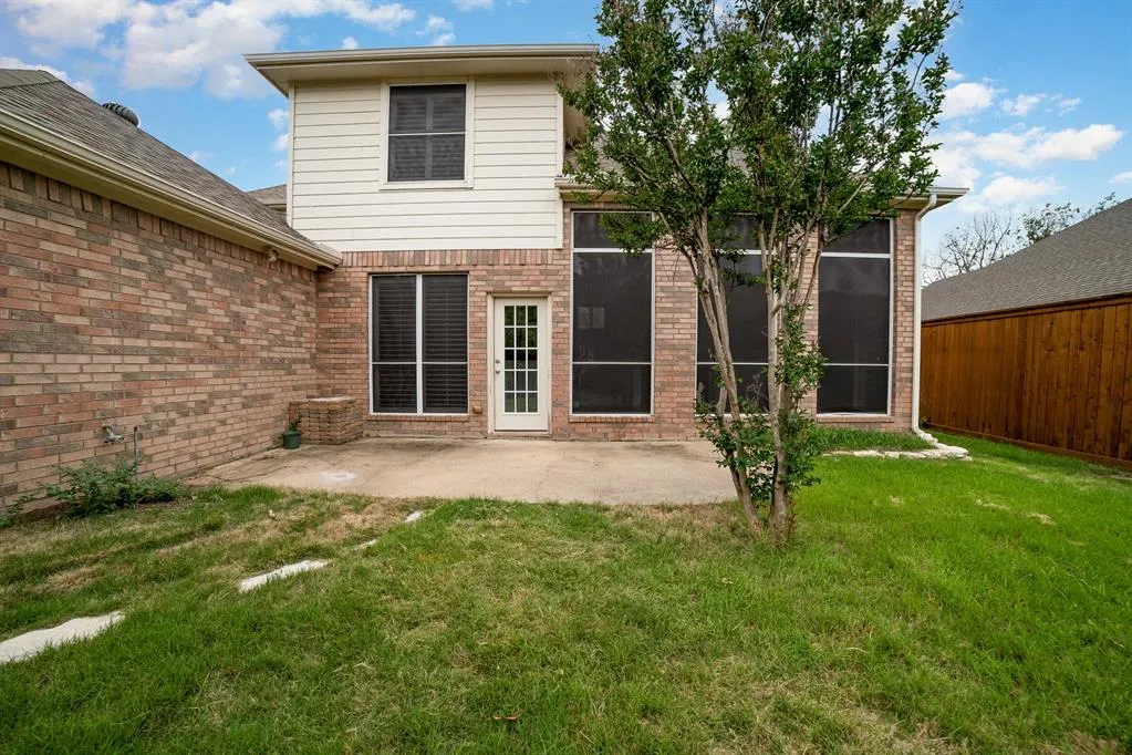 1800 Montura Lane