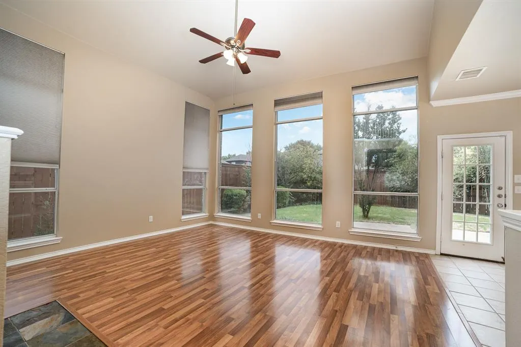 1800 Montura Lane