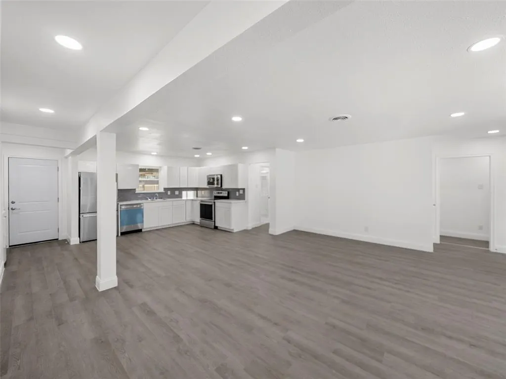 203 Abrams Road