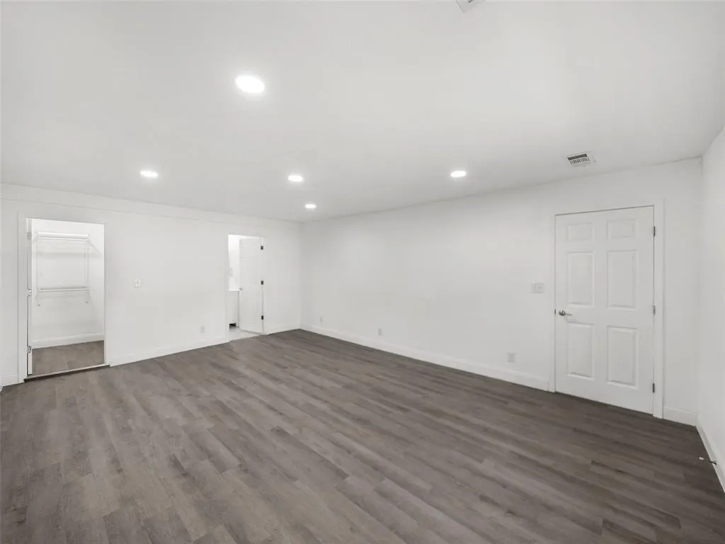 203 Abrams Road