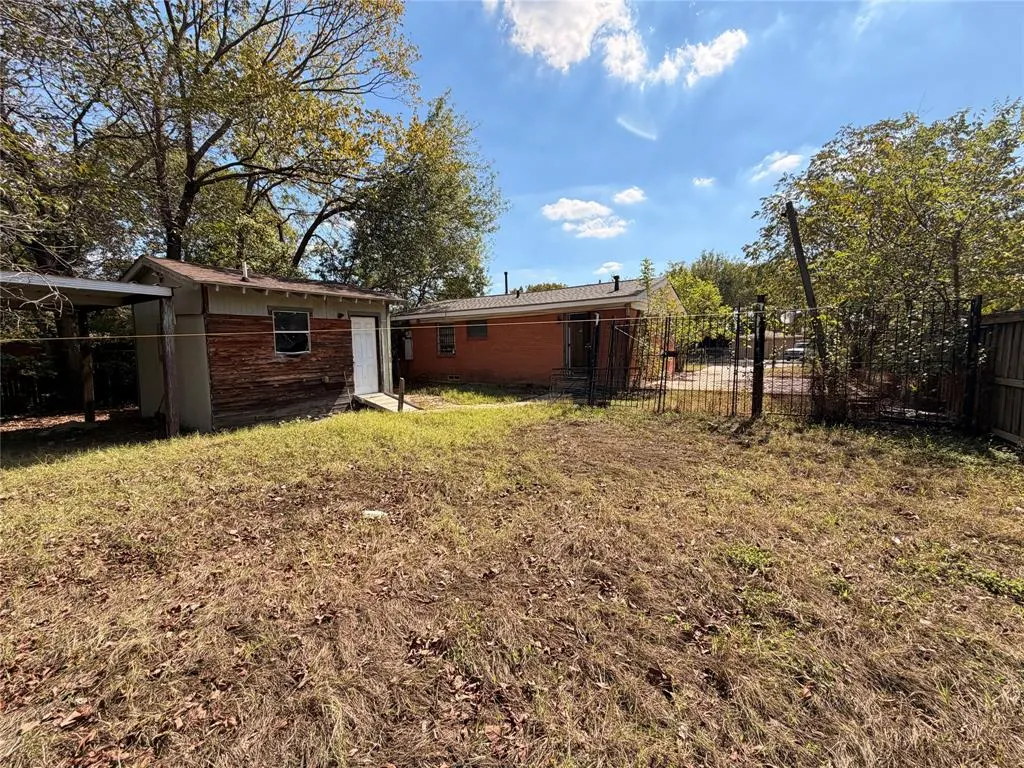 8109 Burroaks Drive