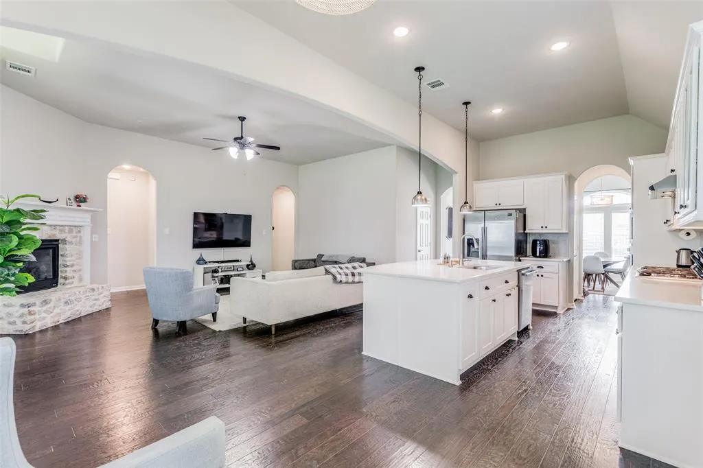 1481 Ramsbury Lane