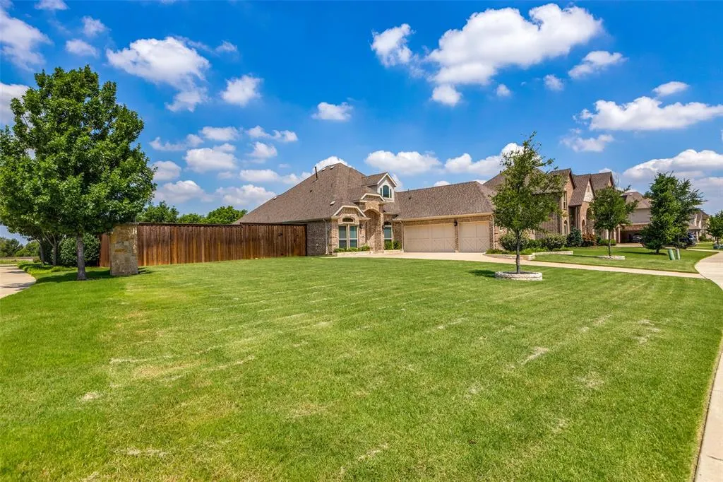 1481 Ramsbury Lane