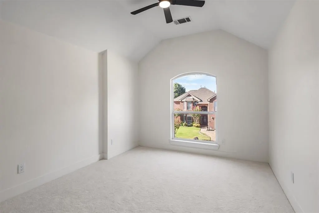 2706 Summerwood Court