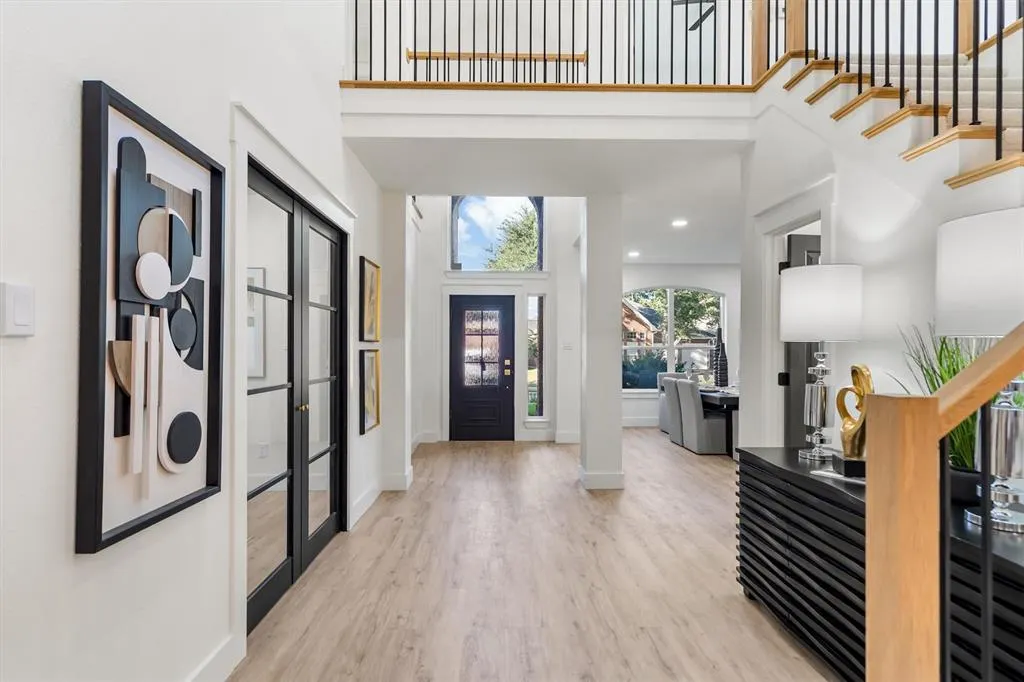 2706 Summerwood Court