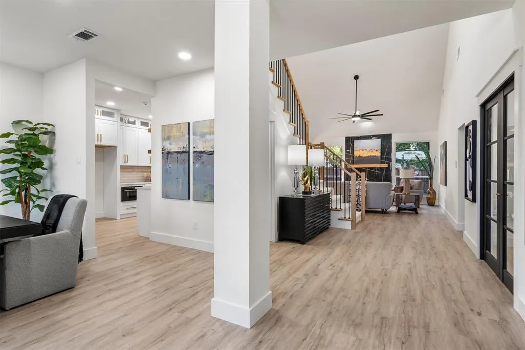2706 Summerwood Court