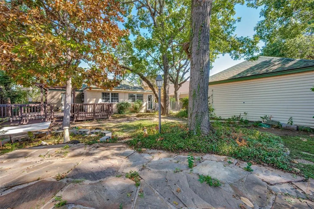 707 N Oak Cliff Boulevard