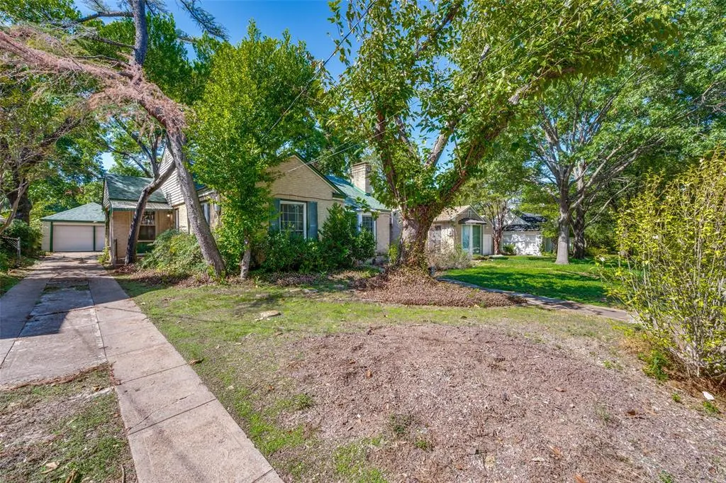 707 N Oak Cliff Boulevard