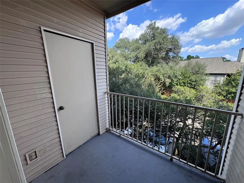 5325 Bent Tree Forest Drive #2232