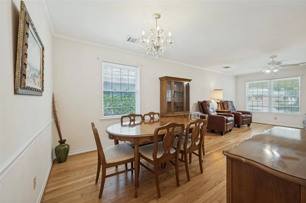 9307 Leaside Drive