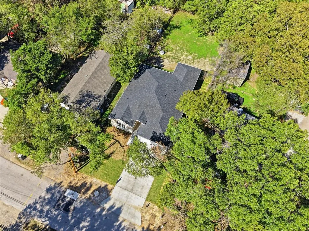 10011 Lansdowne Drive