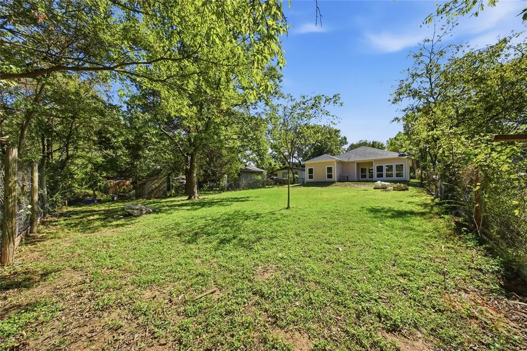 10011 Lansdowne Drive