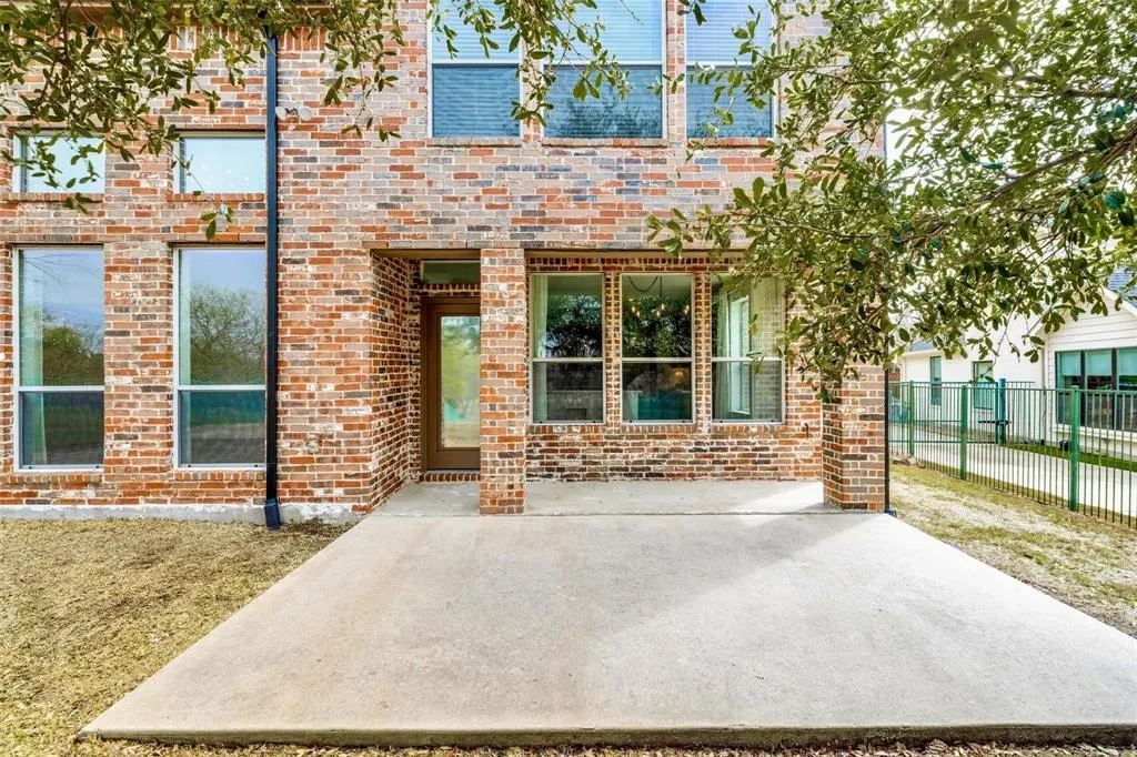 11457 La Cantera Trail