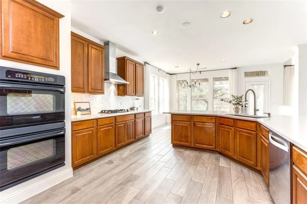 11457 La Cantera Trail