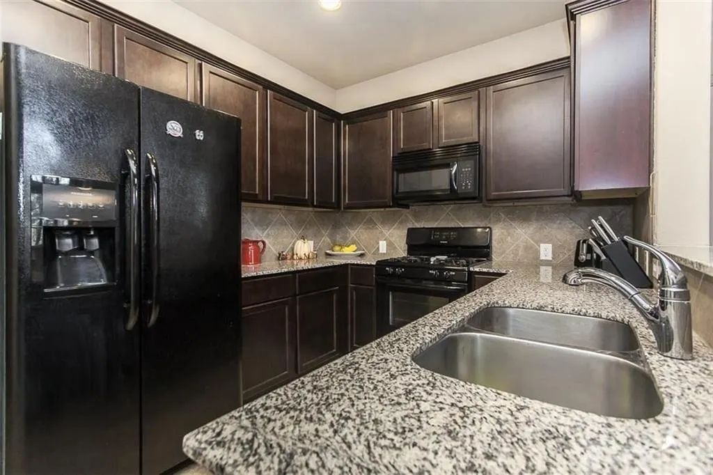 867 Llano Drive