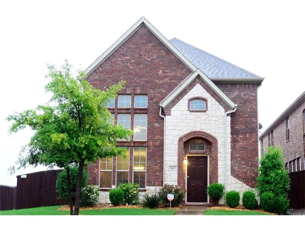 867 Llano Drive
