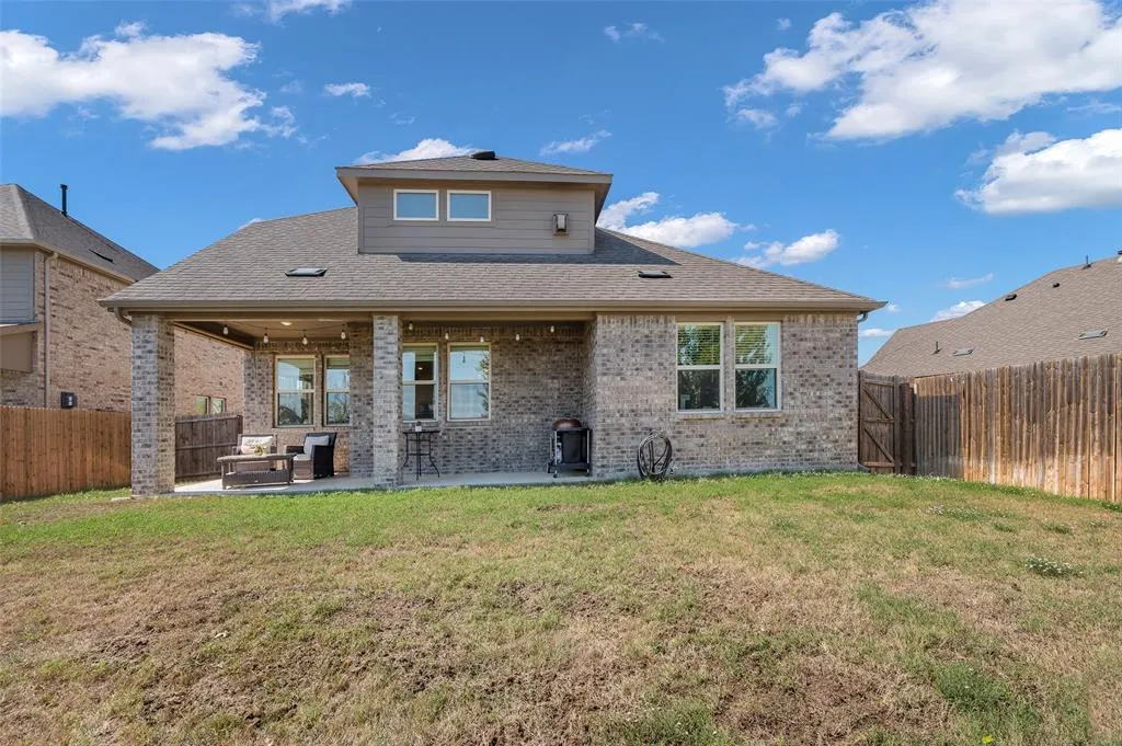 3216 Quartz Road