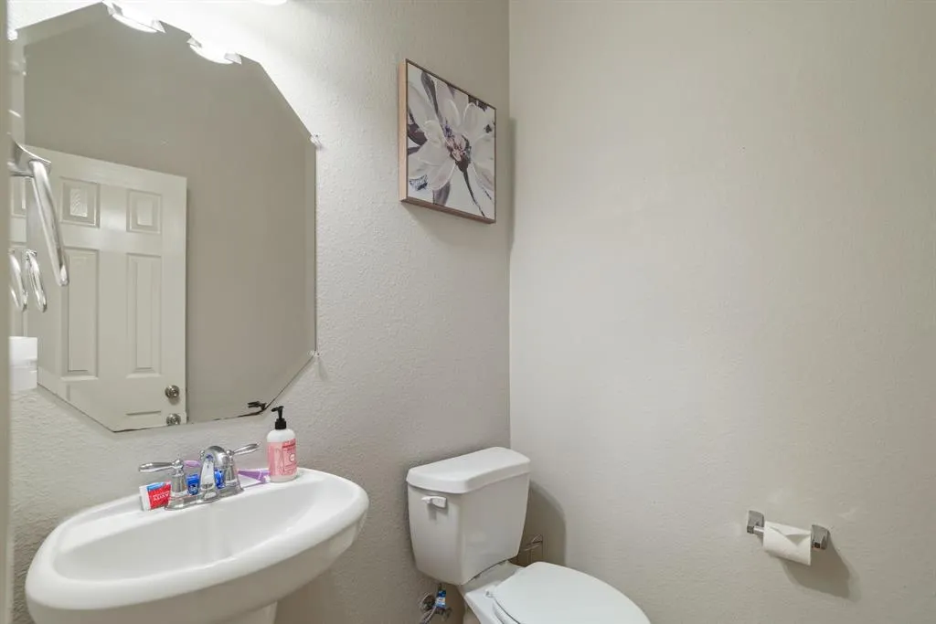 1213 Egret Court