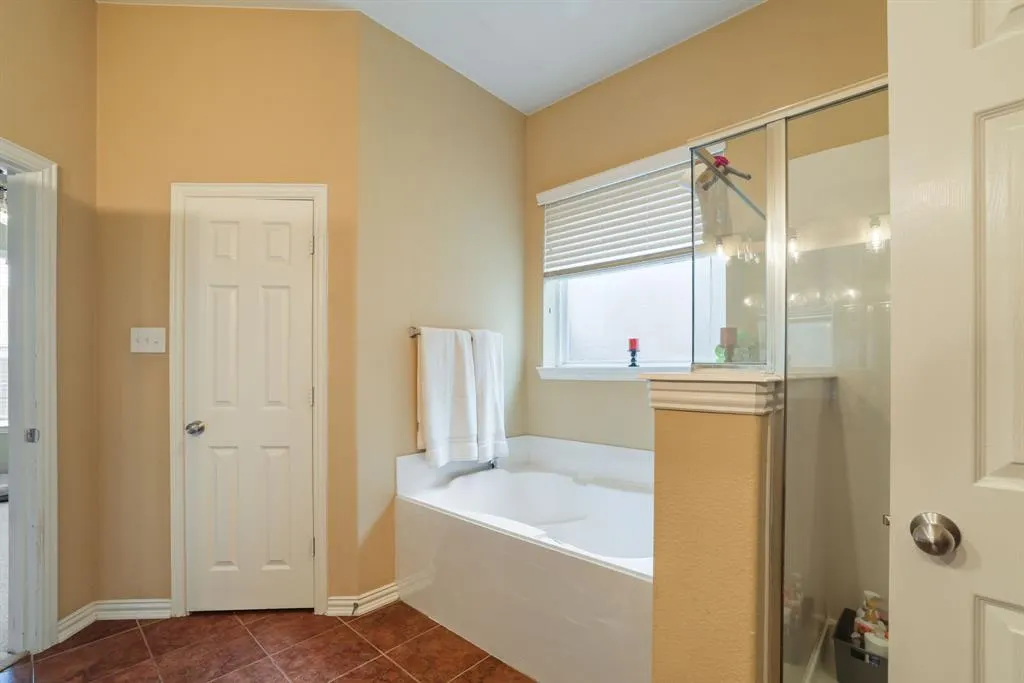 1213 Egret Court