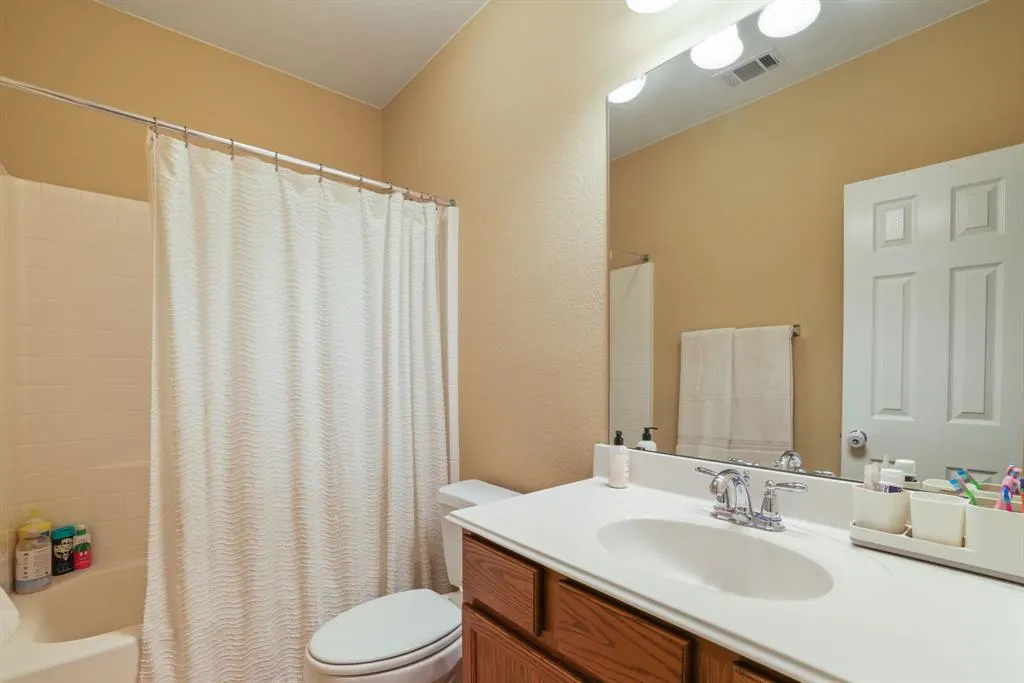 1213 Egret Court