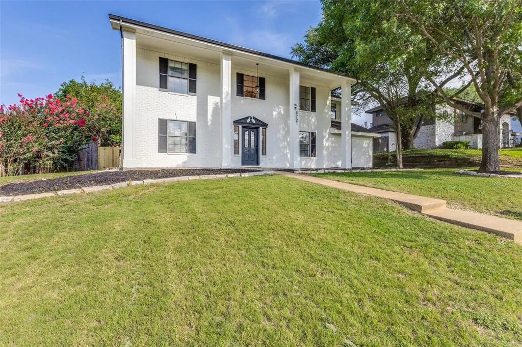 4721 Fallon Place