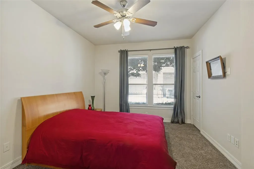 3704 Wycliff Avenue #7