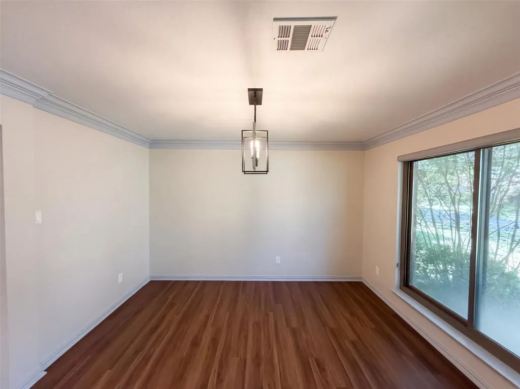 4412 Cedar Valley Drive