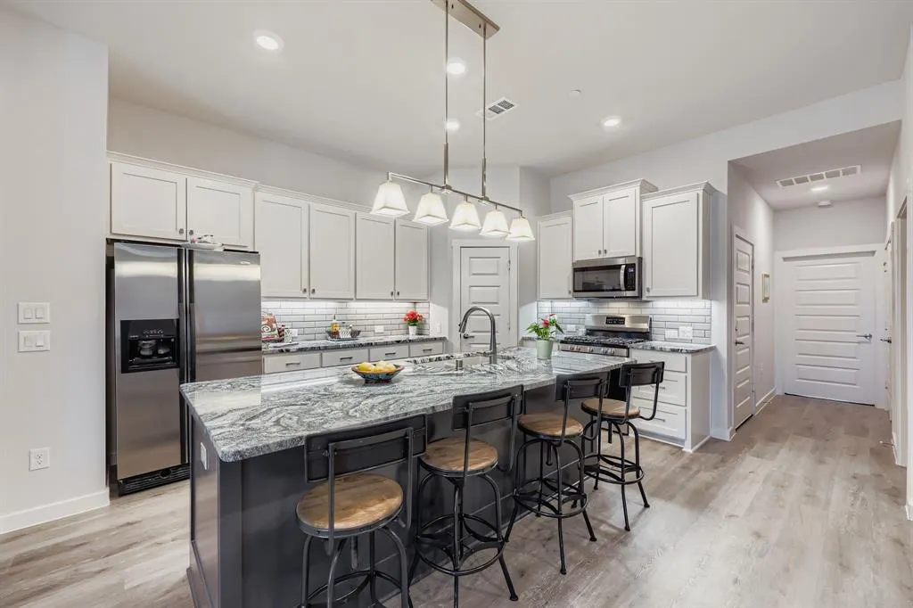 3851 Marigold Lane