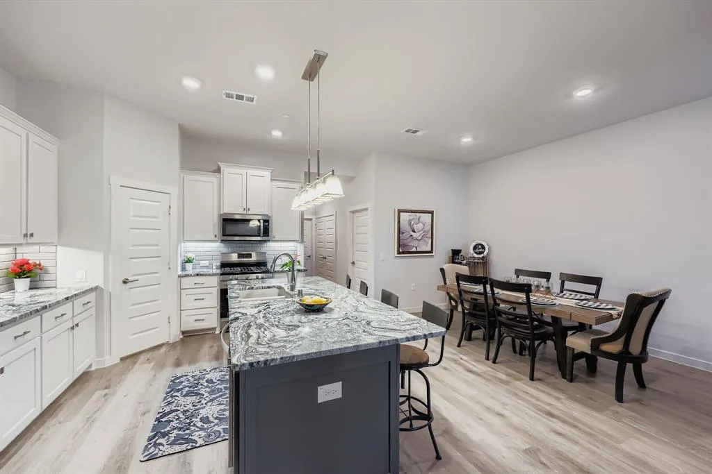 3851 Marigold Lane