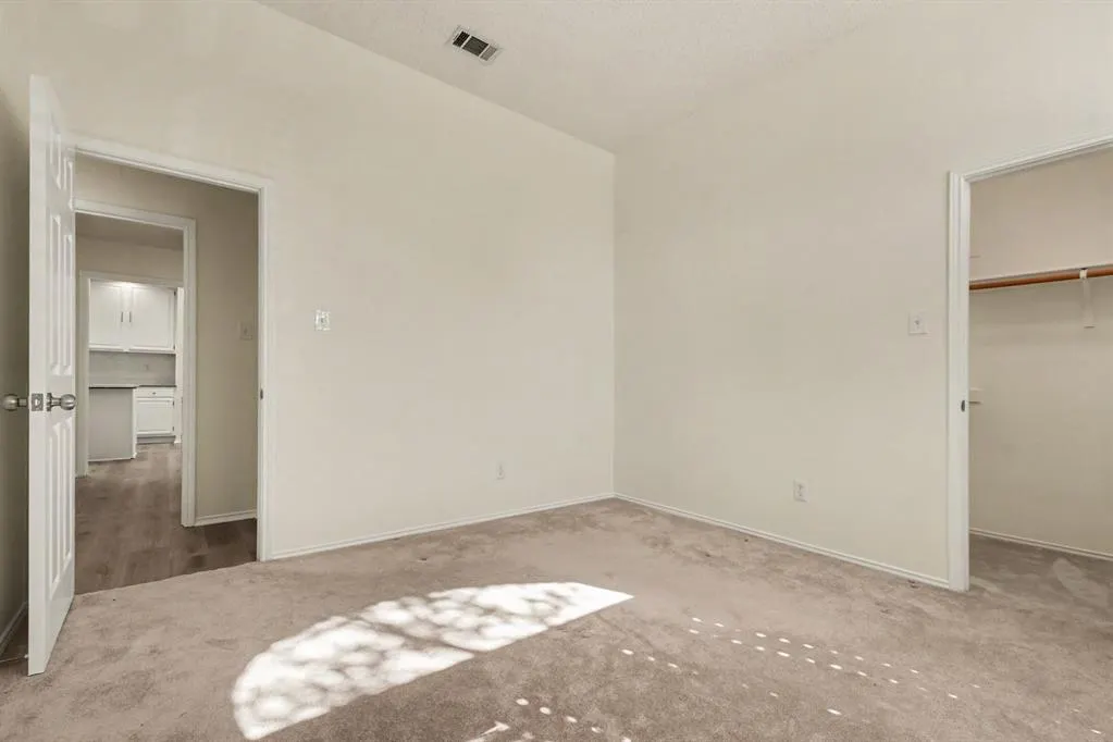 1621 Endicott Drive