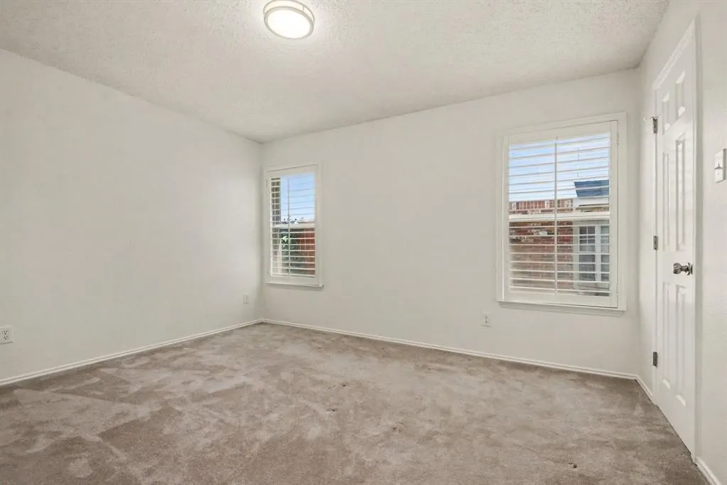 1621 Endicott Drive