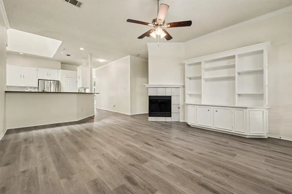1621 Endicott Drive